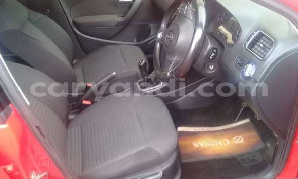 Acheter Occasion Voiture Volkswagen Polo Rouge à Lusaka, Zambie Acheter Occasion Voiture Volkswagen Polo Rouge à Lusaka, Zambie