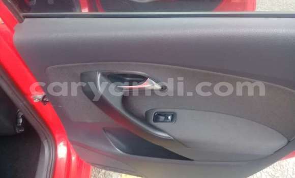 Acheter Occasion Voiture Volkswagen Polo Rouge à Lusaka, Zambie Acheter Occasion Voiture Volkswagen Polo Rouge à Lusaka, Zambie