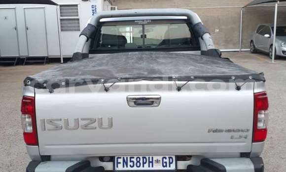 Buy Used Isuzu KB Silver Car in Lusaka in Zambia Buy Used Isuzu KB Silver Car in Lusaka in Zambia