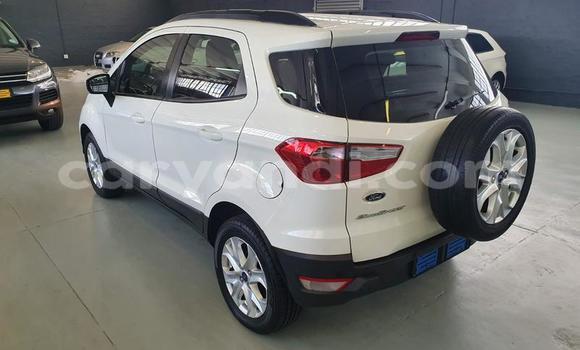 Acheter Occasion Voiture Ford EcoSport Blanc à Livingstone, Zambie Acheter Occasion Voiture Ford EcoSport Blanc à Livingstone, Zambie