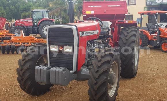 Buy Used Caterpillar 120 Red Truck in Lusaka in Zambia