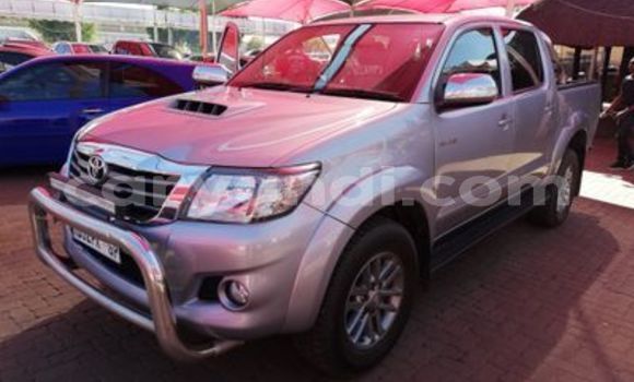 Buy Used Toyota Hilux Silver Car in Chingola in Zambia Buy Used Toyota Hilux Silver Car in Chingola in Zambia