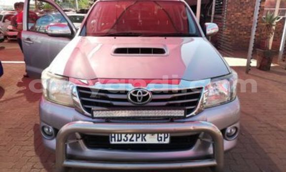 Buy Used Toyota Hilux Silver Car in Chingola in Zambia Buy Used Toyota Hilux Silver Car in Chingola in Zambia