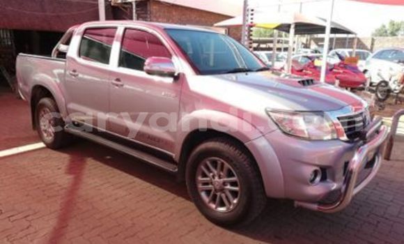 Buy Used Toyota Hilux Silver Car in Chingola in Zambia Buy Used Toyota Hilux Silver Car in Chingola in Zambia