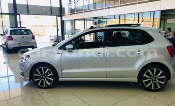 Nunua Ilio tumika Volkswagen Polo Fedha Gari ndani ya Lusaka nchini Zambia Nunua Ilio tumika Volkswagen Polo Fedha Gari ndani ya Lusaka nchini Zambia