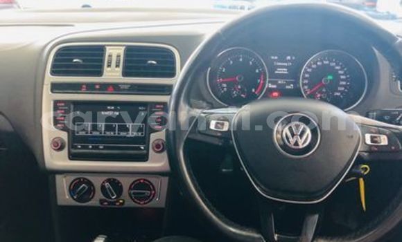 Nunua Ilio tumika Volkswagen Polo Fedha Gari ndani ya Lusaka nchini Zambia Nunua Ilio tumika Volkswagen Polo Fedha Gari ndani ya Lusaka nchini Zambia