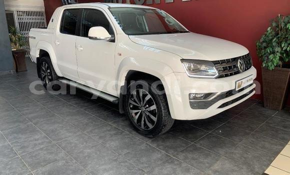 Acheter Occasion Voiture Volkswagen Amarok Blanc à Livingstone, Zambie