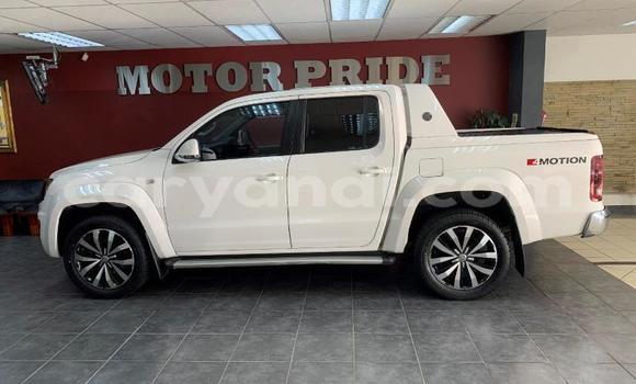 Tenga Tsaru Volkswagen Amarok Chena Mota in Livingstone in Zambia Tenga Tsaru Volkswagen Amarok Chena Mota in Livingstone in Zambia