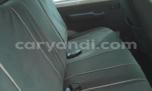 Acheter Occasion Voiture Toyota Land Cruiser Blanc à Lusaka, Zambie Acheter Occasion Voiture Toyota Land Cruiser Blanc à Lusaka, Zambie