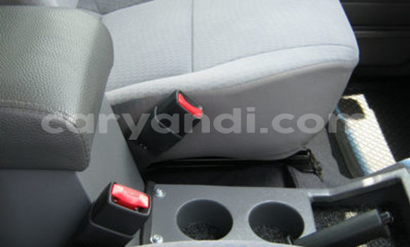 Acheter Occasion Voiture Toyota Land Cruiser Blanc à Lusaka, Zambie Acheter Occasion Voiture Toyota Land Cruiser Blanc à Lusaka, Zambie