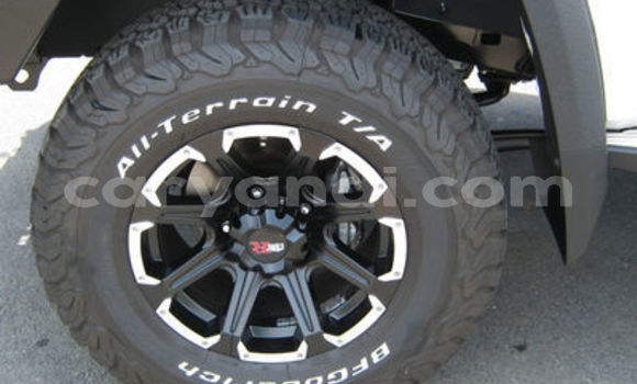 Acheter Occasion Voiture Toyota Land Cruiser Blanc à Lusaka, Zambie Acheter Occasion Voiture Toyota Land Cruiser Blanc à Lusaka, Zambie