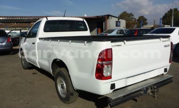 Nunua Ilio tumika Toyota Hilux Nyeupe Gari ndani ya Chinsali nchini Kaskazini Nunua Ilio tumika Toyota Hilux Nyeupe Gari ndani ya Chinsali nchini Kaskazini