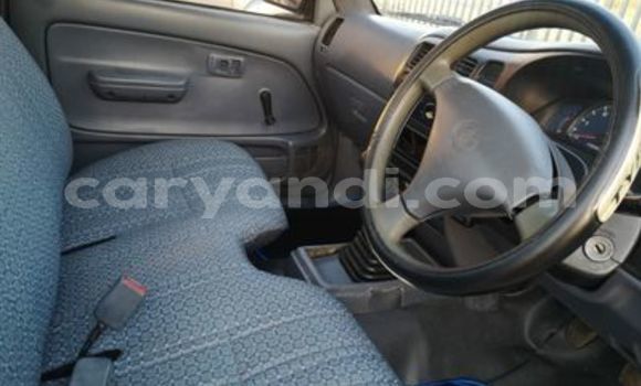 Nunua Ilio tumika Toyota Hilux Nyeupe Gari ndani ya Chipata nchini Zambia Nunua Ilio tumika Toyota Hilux Nyeupe Gari ndani ya Chipata nchini Zambia