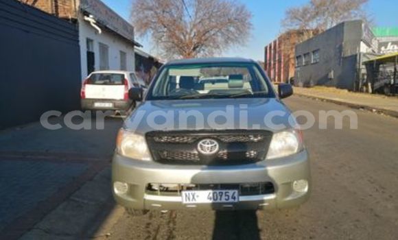 Nunua Ilio tumika Toyota Hilux Fedha Gari ndani ya Livingstone nchini Zambia Nunua Ilio tumika Toyota Hilux Fedha Gari ndani ya Livingstone nchini Zambia