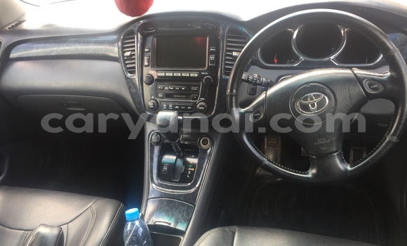 Acheter Occasion Voiture Toyota 4Runner Blanc à Lusaka, Zambie Acheter Occasion Voiture Toyota 4Runner Blanc à Lusaka, Zambie