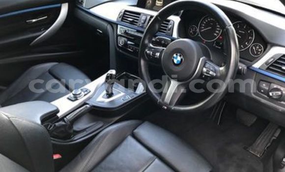 Nunua Ilio tumika BMW 3–Series Nyeupe Gari ndani ya Kitwe nchini Zambia Nunua Ilio tumika BMW 3–Series Nyeupe Gari ndani ya Kitwe nchini Zambia