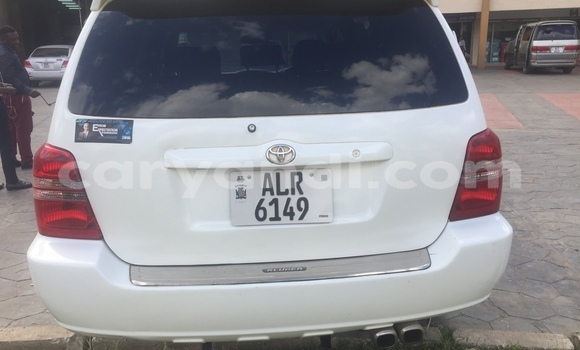 Acheter Occasion Voiture Toyota 4Runner Blanc à Lusaka, Zambie Acheter Occasion Voiture Toyota 4Runner Blanc à Lusaka, Zambie