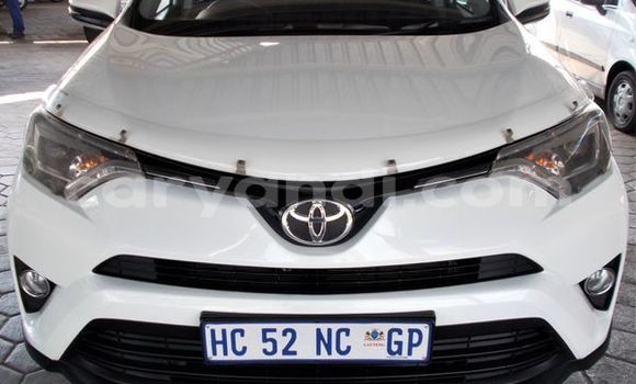 Buy Used Toyota RAV4 White Car in Ndola in Zambia Buy Used Toyota RAV4 White Car in Ndola in Zambia
