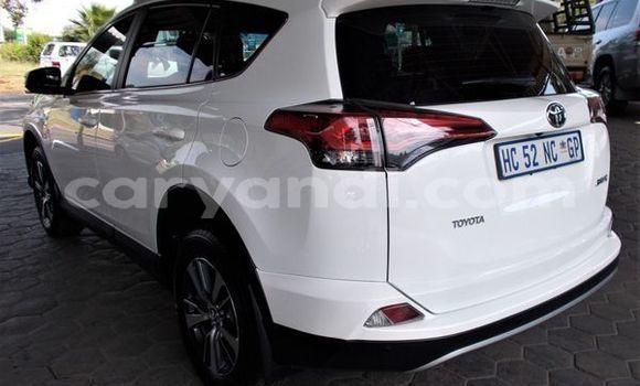 Buy Used Toyota RAV4 White Car in Ndola in Zambia Buy Used Toyota RAV4 White Car in Ndola in Zambia