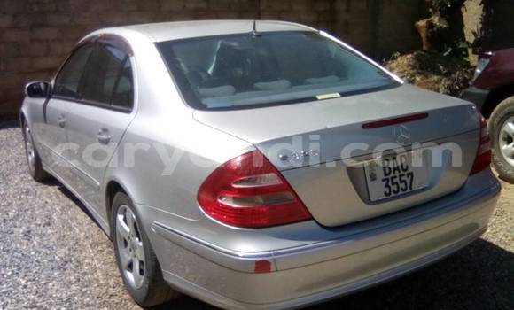 Tenga Tsaru Mercedes‒Benz E–Class Sirivha Mota in Lusaka in Zambia Tenga Tsaru Mercedes‒Benz E–Class Sirivha Mota in Lusaka in Zambia