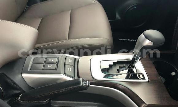 Nunua Ilio tumika Toyota Fortuner Nyeupe Gari ndani ya Lusaka nchini Zambia Nunua Ilio tumika Toyota Fortuner Nyeupe Gari ndani ya Lusaka nchini Zambia