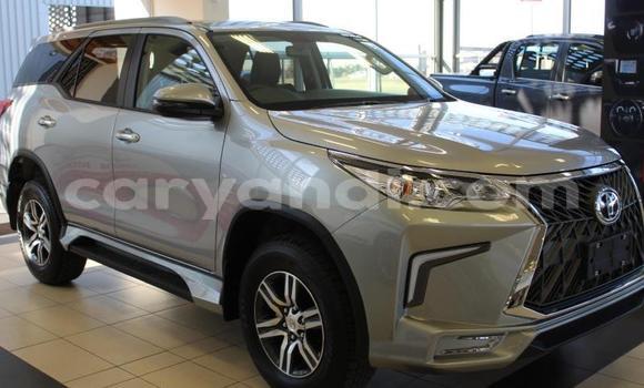 Buy Used Toyota Fortuner Silver Car in Lusaka in Zambia Buy Used Toyota Fortuner Silver Car in Lusaka in Zambia