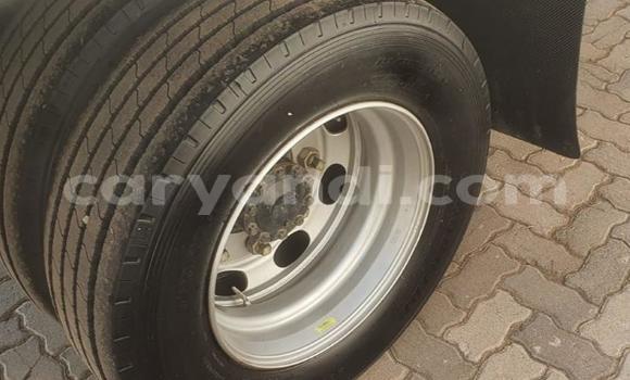 Tenga Tsaru Mitsubishi Fuso Chena Rori in Chingola in Zambia Tenga Tsaru Mitsubishi Fuso Chena Rori in Chingola in Zambia