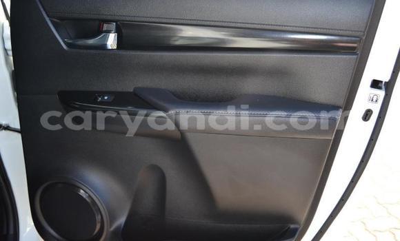 Buy Used Toyota Hilux White Car in Chingola in Zambia Buy Used Toyota Hilux White Car in Chingola in Zambia