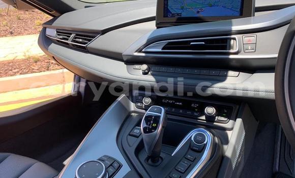 Acheter Occasion Voiture BMW i8 Blanc à Livingstone, Zambie Acheter Occasion Voiture BMW i8 Blanc à Livingstone, Zambie