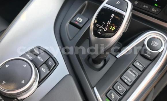 Acheter Occasion Voiture BMW i8 Blanc à Lusaka, Zambie Acheter Occasion Voiture BMW i8 Blanc à Lusaka, Zambie