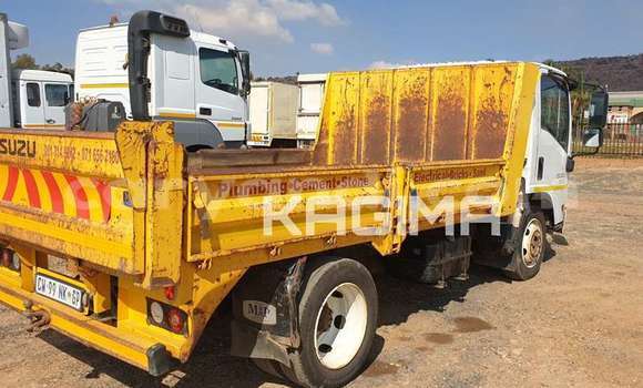 Buy Used Isuzu FTR 850 Other Truck in Lusaka in Zambia Buy Used Isuzu FTR 850 Other Truck in Lusaka in Zambia