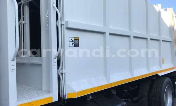 Buy Used Nissan UD White Truck in Lusaka in Zambia Buy Used Nissan UD White Truck in Lusaka in Zambia