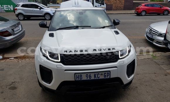 Acheter Occasion Voiture Land Rover Range Rover Evoque Blanc à Livingstone, Zambie Acheter Occasion Voiture Land Rover Range Rover Evoque Blanc à Livingstone, Zambie