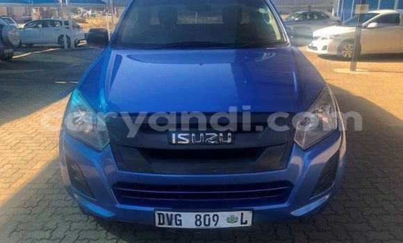 Acheter Occasion Voiture Isuzu KB Bleu à Chilanga, Lusaka Acheter Occasion Voiture Isuzu KB Bleu à Chilanga, Lusaka