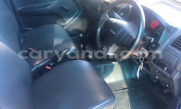 Acheter Occasion Voiture Isuzu KB Bleu à Chilanga, Lusaka Acheter Occasion Voiture Isuzu KB Bleu à Chilanga, Lusaka