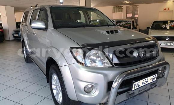 Buy Used Toyota Hilux Silver Car in Lusaka in Zambia Buy Used Toyota Hilux Silver Car in Lusaka in Zambia