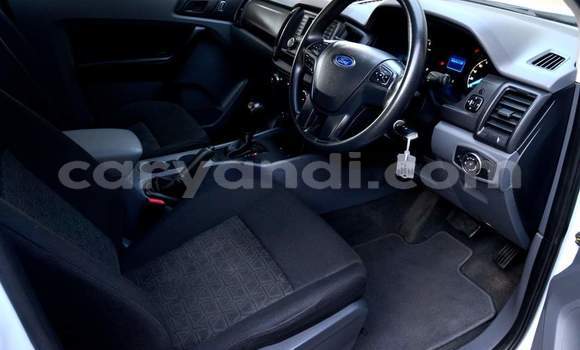 Acheter Occasion Voiture Ford Ranger Blanc à Lusaka, Zambie Acheter Occasion Voiture Ford Ranger Blanc à Lusaka, Zambie
