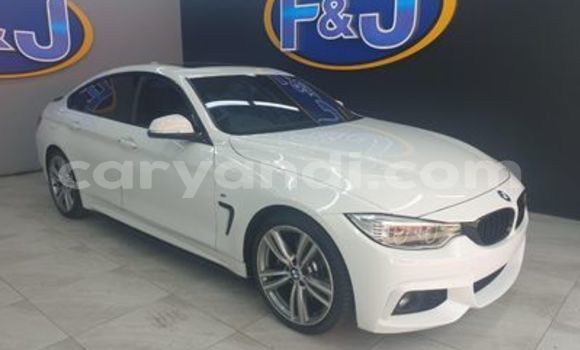 Acheter Occasion Voiture BMW 4er Blanc à Livingstone, Zambie Acheter Occasion Voiture BMW 4er Blanc à Livingstone, Zambie
