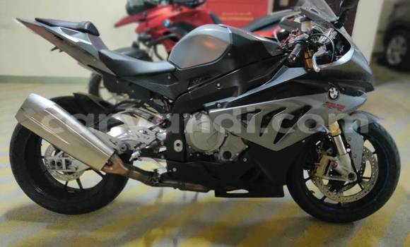 Buy Used BMW S 1000 Silver Bike in Lusaka in Zambia