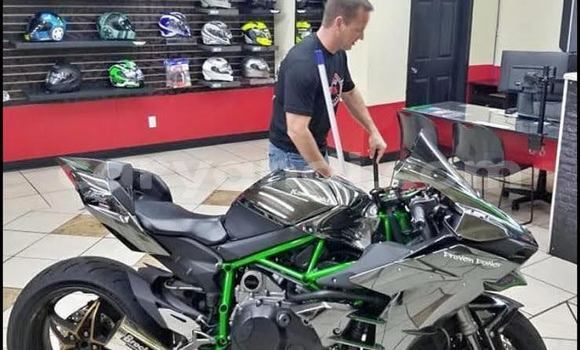 Buy Used Kawasaki Ninja Black Bike in Import - Dubai in Zambia