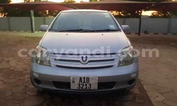 Acheter Occasion Voiture Toyota IST Gris à Lusaka, Zambie Acheter Occasion Voiture Toyota IST Gris à Lusaka, Zambie