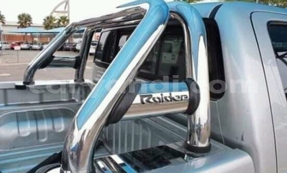 Acheter Occasion Voiture Toyota Hilux Gris à Livingstone, Zambie Acheter Occasion Voiture Toyota Hilux Gris à Livingstone, Zambie