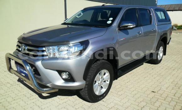 Acheter Occasion Voiture Toyota Hilux Gris à Lusaka, Zambie Acheter Occasion Voiture Toyota Hilux Gris à Lusaka, Zambie