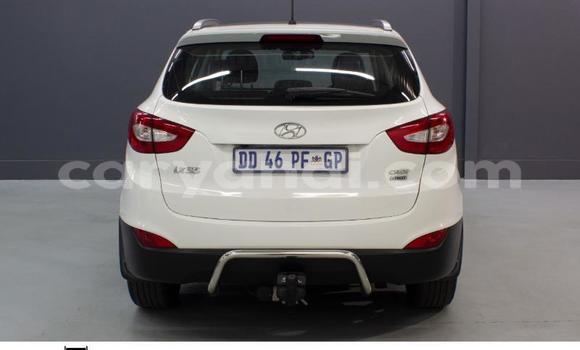 Buy Used Hyundai ix35 White Car in Chingola in Zambia Buy Used Hyundai ix35 White Car in Chingola in Zambia
