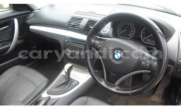 Acheter Occasion Voiture BMW 1–Series Blanc à Chilanga, Lusaka Acheter Occasion Voiture BMW 1–Series Blanc à Chilanga, Lusaka