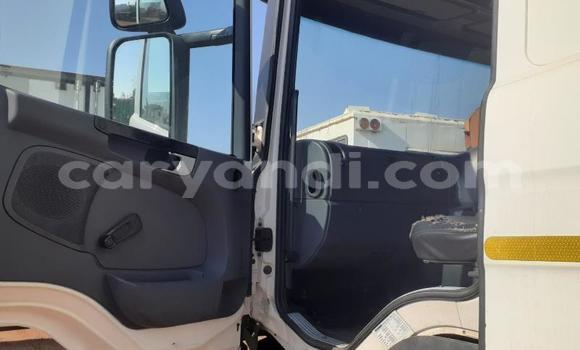 Buy Used Scania R420 White Truck in Chilanga in Lusaka Buy Used Scania R420 White Truck in Chilanga in Lusaka