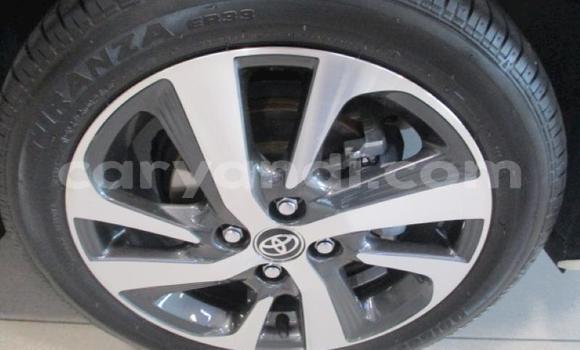 Acheter Occasion Voiture Toyota Yaris Blanc à Lusaka, Zambie Acheter Occasion Voiture Toyota Yaris Blanc à Lusaka, Zambie