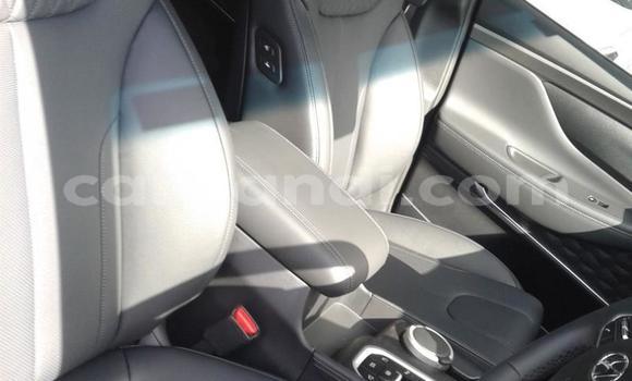 Buy Used Hyundai Santa Fe White Car in Lusaka in Zambia Buy Used Hyundai Santa Fe White Car in Lusaka in Zambia