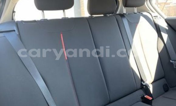 Acheter Occasion Voiture BMW 1–Series Gris à Livingstone, Zambie Acheter Occasion Voiture BMW 1–Series Gris à Livingstone, Zambie