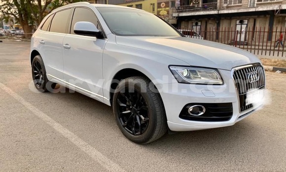 Nunua Ilio tumika Audi Q5 Nyeupe Gari ndani ya Lusaka nchini Zambia Nunua Ilio tumika Audi Q5 Nyeupe Gari ndani ya Lusaka nchini Zambia